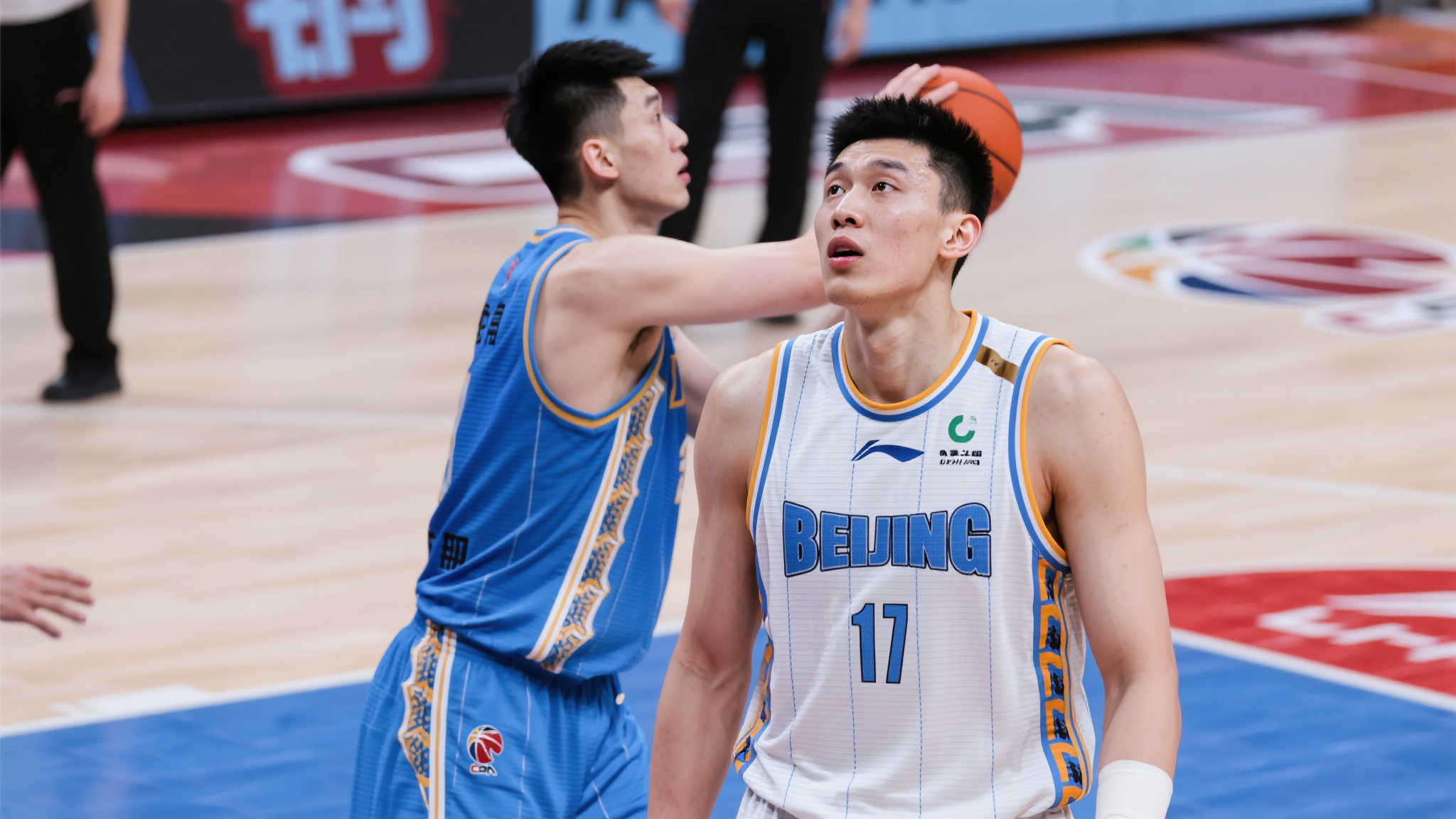 他不仅多次